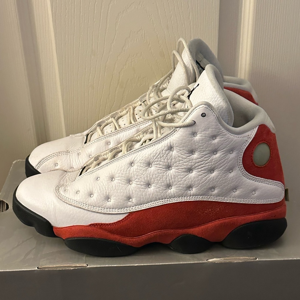 ✅Air Jordan 13 Retro✅ Men’s 10.5